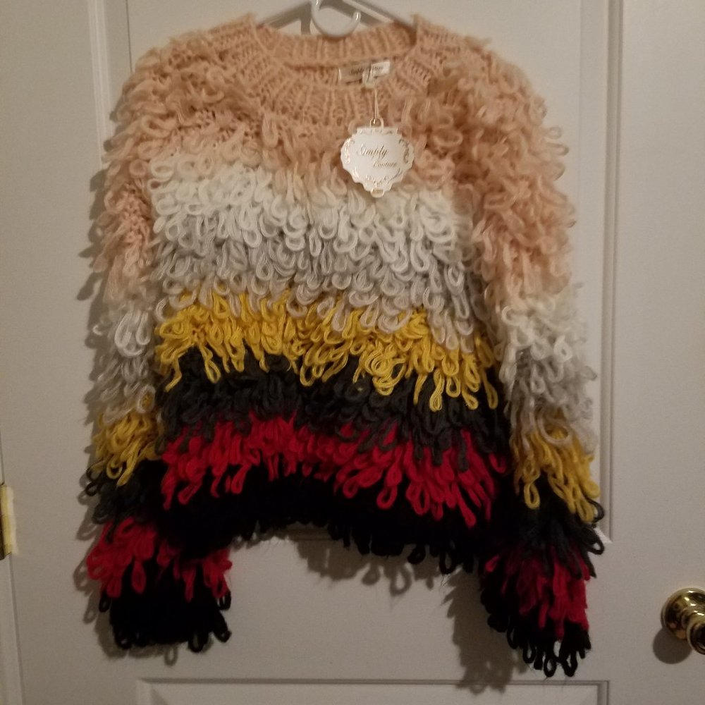 Gorgeous sweater.. New with Tag